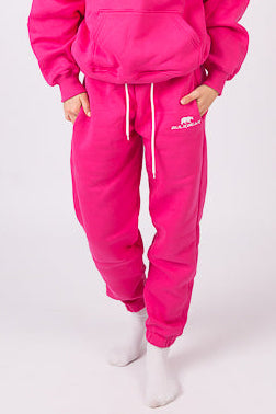 Różowe bluzy SweatPants Atrophy na zdjęciu, wygodny materiał i luźny krój, idealne na co dzień.